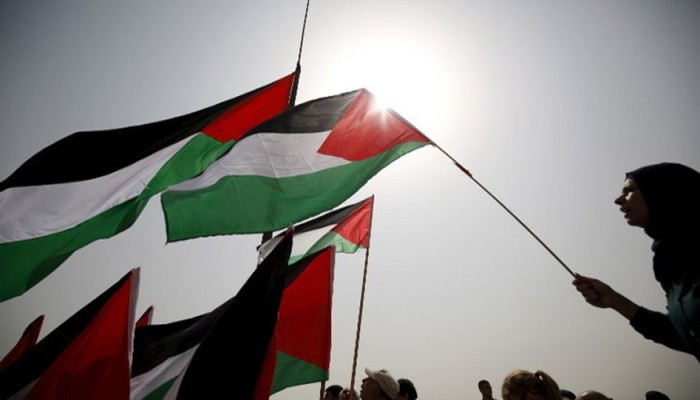 مسيرات أعلام فلسطينية في الضفة والقدس ردًّا على مسيرة المستوطنين
