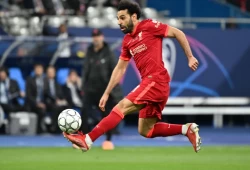 صلاح مستعد لمغادرة ليفربول إلى ناد منافس إذا لم تُحسّن شروط العقد
