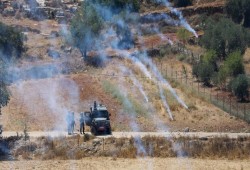 مواجهات مع الاحتلال وتحطيم مركبات المستوطنين في الضفة