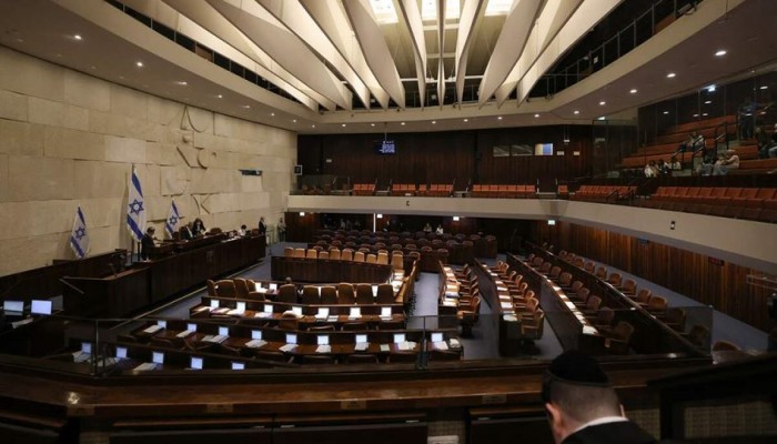الكنيست الإسرائيلي يصوت على حل نفسه.. والانتخابات مطلع نوفمبر