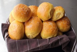 بعد زيادة الردَّة.. هل تنجح مصر في إنتاج "خبز البطاطا" لتوفير القمح؟