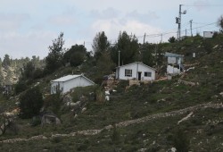 الاحتلال يعترف بـ 29 بؤرة استيطانية في الضفة الغربية