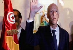 انتقادات لتعديلات سعيد على الدستور ومطالبات لهيئة الانتخابات بوقف الاستفتاء