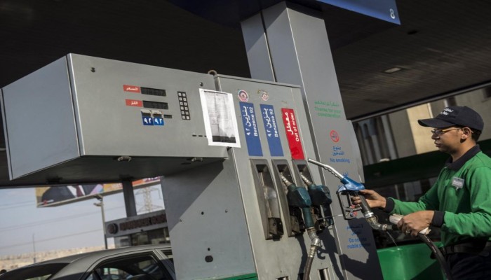 خلال 9 سنوات.. أسعار البنزين تتضاعف نحو 800% والسولار 600%