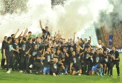الزمالك يفوز على الأهلي بثنائية ويتوج بكأس مصر