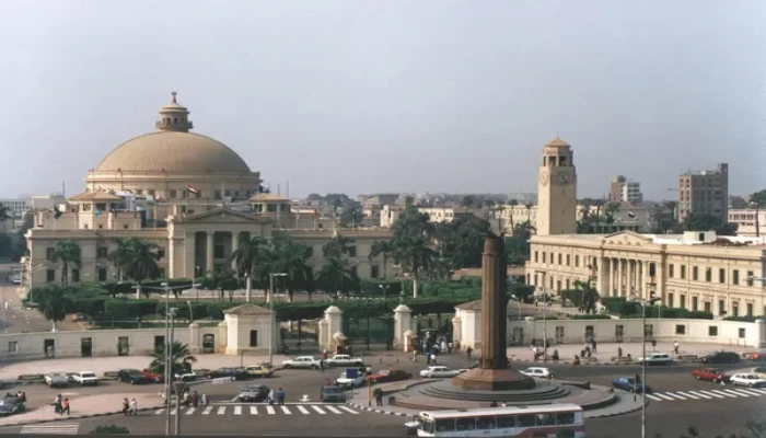 زيادة مهينة في رواتبهم.. أساتذة الجامعات يصرخون: لن نتساوى بـ"حمو بيكا"