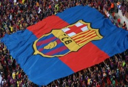 كيف يشتري برشلونة "المُفلس" أي لاعب يريده؟