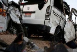 مصرع 7 أشخاص وإصابة 7فى تصادم سيارتى ميكروباص ونقل بـ"زراعى البحيرة"