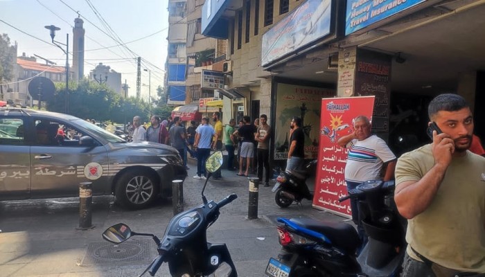 بعد اقتحام 10 بنوك ب48 ساعة.. مصارف لبنان تحت غضب المودعين