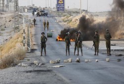 إصابات واختناقات بمواجهات مع الاحتلال بجنين والخليل