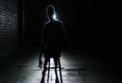 منظمة حقوقية: تبعات خطيرة لتعذيب المعتقلين نفسيا بهتك العرض وحملهم على الانتحار