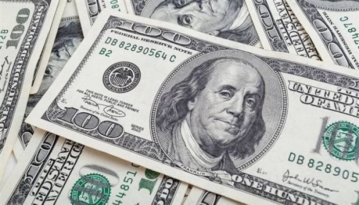 أسعار العملات مقابل الجنيه فى بداية تعاملاته الأسبوعية