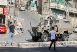 7 عمليات إطلاق نار ومواجهات في 15 نقطة بالضفة بـ 24 ساعة