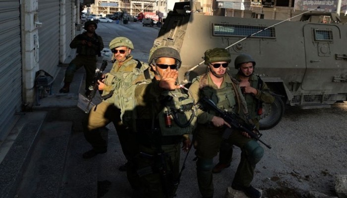 اعتداء المستوطنين على جنود الاحتلال يقسم الساحة الحزبية