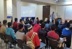 أبرز 5 خسائر بعد قرار تقنين الدروس الخصوصية