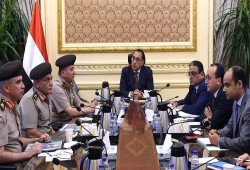إسناد الوجبات المدرسية للجيش مجددا .. فايننشال تايمز: أكبر معوق لخروج مصر من أزمتها