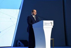 بلا دراسات جدوى .. السيسي يؤكد مجددا : "الفهلوة" السر وراء "الإنجازات"