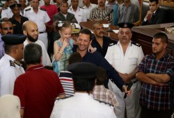 وزير الغلابة.. 9 سنوات من الاعتقال الانفرادي لباسم عودة