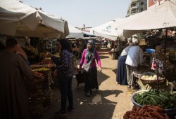 خطة تقليص ديون مصر..  محاولة فاشلة من العسكر  لخداع المصريين؟
