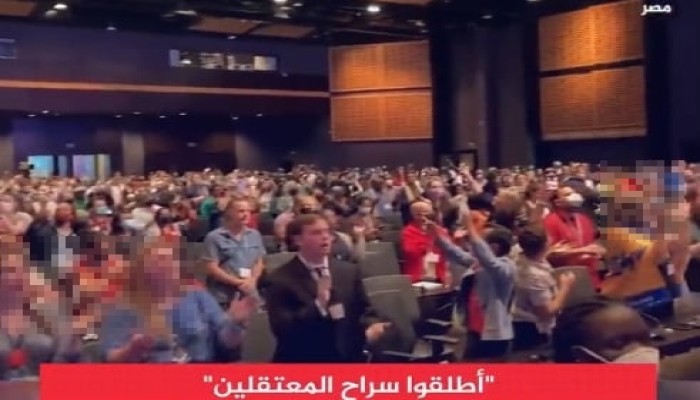 الجنرال يخسر .. هتاف جماعي بمؤتمر المناخ لحرية المعتقلين وكورونا تصيب "كيري"
