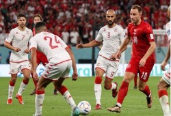 تونس تكسب نقطة أمام الدنمارك في أولى مبارياتها بالمونديال