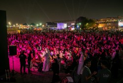 صور مبهرة بمونديال قطر.. اعتناق للإسلام والتفوق على الغرب تنظيميا وثقافيا