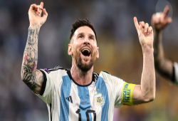 بعد المباراة الـ 1000.. ما عدد أهداف "ميسي" خلال مسيرته؟