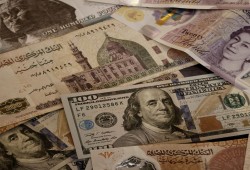 مخاوف التعويم الثالث.. خسائر بالجملة للمستثمرين والصناعيين