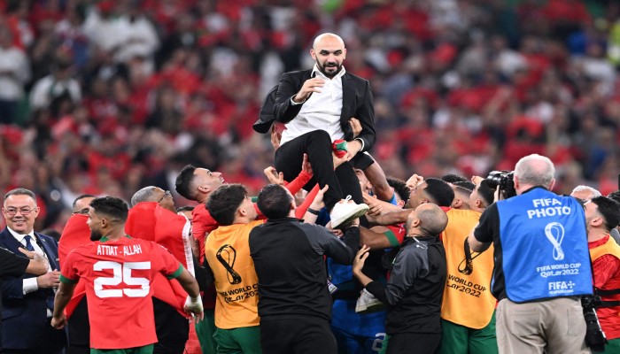 المغرب تواصل كتابة التاريخ.. الظهور الأول للأفارقة والعرب بالمربع الذهبي بكأس العالم