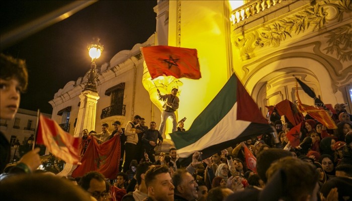 بالصلاة وتلاوة الأذكار.. تفاعل واسع لتشجيع الماليزيين والعرب لمنتخب المغرب