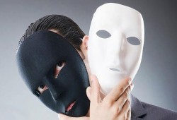 10 علامات تدل على ذلك.. كيف تعرف أن محدثك يكذب عليك؟