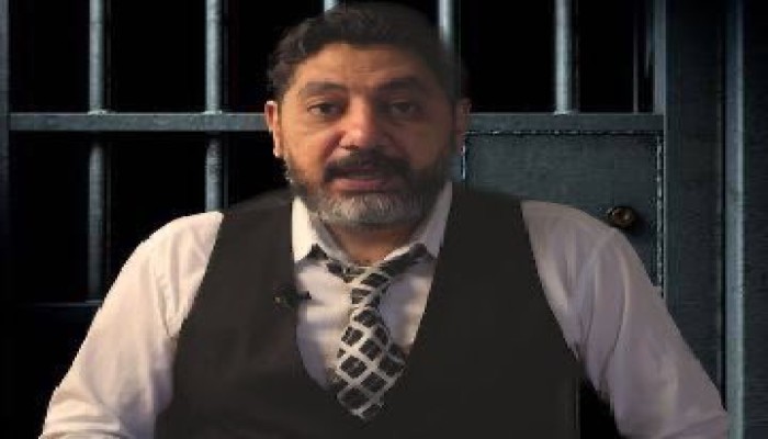حملة الكترونية تطالب بإطلاق الإعلامي حسام الغمري
