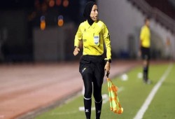 أول فلسطينية تشارك في تحكيم مباريات كأس العالم للسيدات