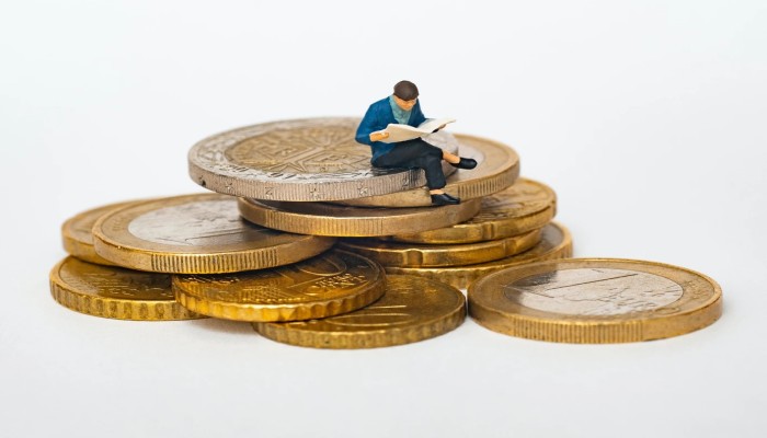 5 حلول.. كيف تواجه التحديات الاقتصادية في 2023؟