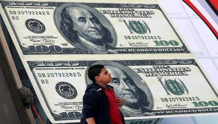 هل توجد دولارات في مصر؟ الأزمات الاقتصادية تجيب