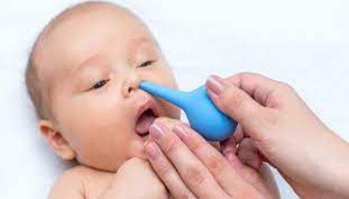 ٨ طرق طبيعية لعلاج إنسداد أنف الرضيع