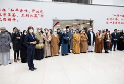 مستشار السيسي وهيئة إماراتية يدعمان جرائم الصين ضد مسلمي "الايجور"