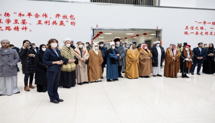 مستشار السيسي وهيئة إماراتية يدعمان جرائم الصين ضد مسلمي "الايجور"