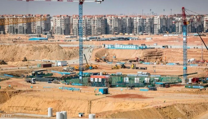 "القابضة للتشييد" تعرض أراض على الخليجيين مقابل سداد ثمنها بالدولار