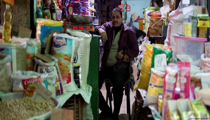 على شفا الهاوية.. الديون والتضخم وتعويم الجنيه.. هل يعتبر إفلاس مصر قريبًا؟