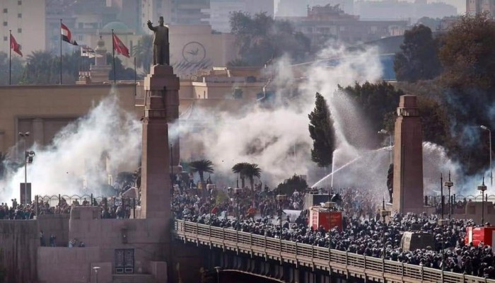 بعد أن مزقهم العسكر.. عودة الروح لشركاء 25 يناير