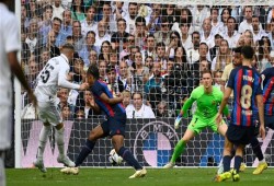 ريال مدريد يصطدم ببرشلونة في نصف نهائي كأس الملك..  موعد "كلاسيكو الأرض"