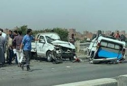 إصابة 6 أشخاص فى اصطدام أتوبيس وسيارة ربع نقل بطريق المطرية بورسعيد بالدقهلية