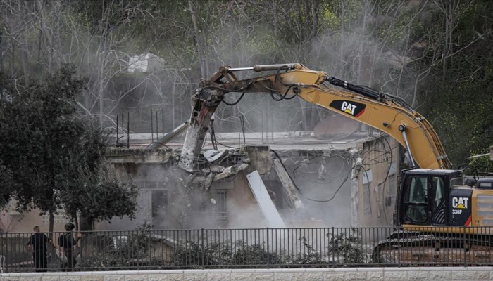 الاحتلال يهدم 9 منازل في القدس والخليل وأريحا ويصادر العديد من المنازل المتنقلة