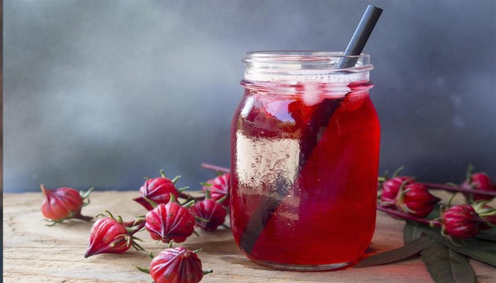 فوائد تناول الكركديه على الريق في إفطار رمضان