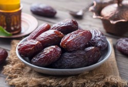 4  فوائد لتناول التمر على الإفطار في رمضان