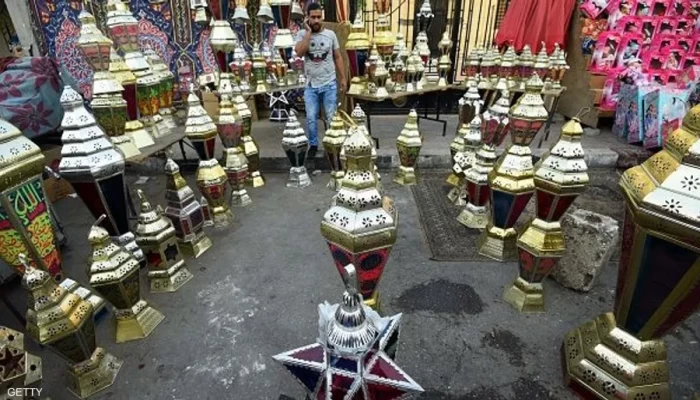 فانوس رمضان.. إحجام في المبيعات بسبب الدولار