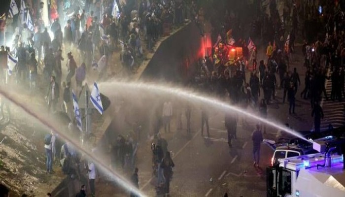 نتنياهو مقلدا السيسي .. (الكيان الصهيوني) تريند بعد مظاهرات ترفض الانقلاب القضائي!