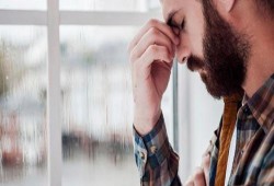 الصداع بعد الإفطار أزمة.. كيف تتجنبه؟