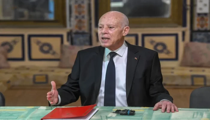 رئيس جبهة الخلاص الوطني التونسية يطالب بالإفصاح عن أسباب تغيب قيس سعيد
